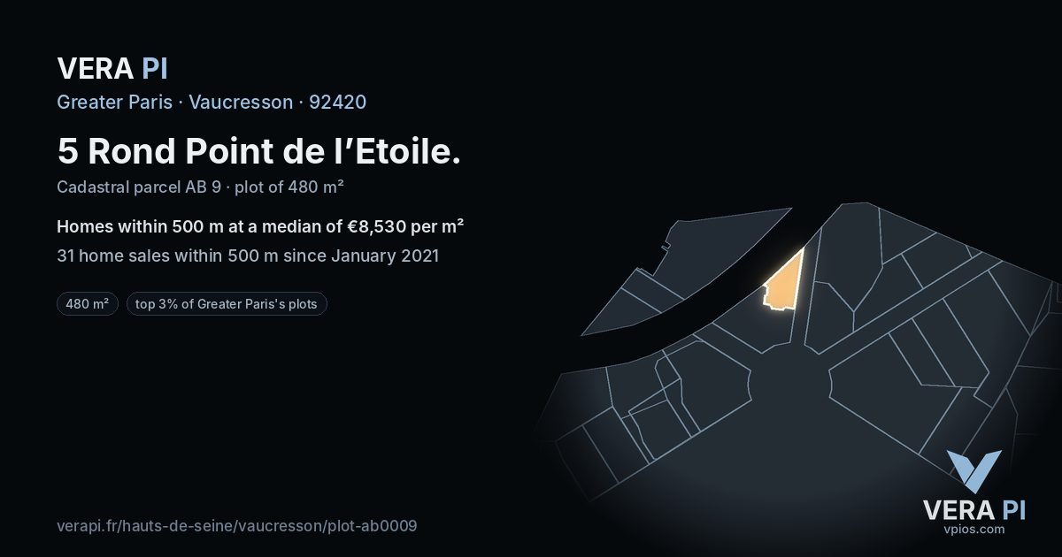 5 Rond Point de l’Etoile, Vaucresson at night – the plot lit, the parcels around coloured by the prices near them