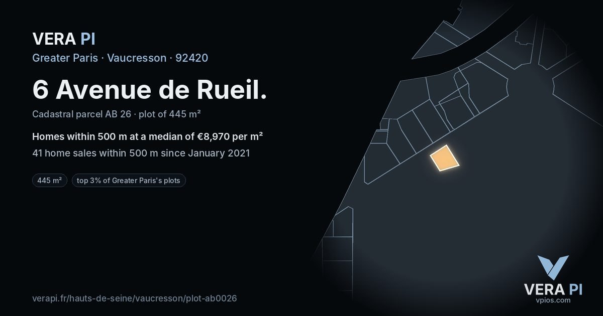 6 Avenue de Rueil, Vaucresson at night – the plot lit, the parcels around coloured by the prices near them