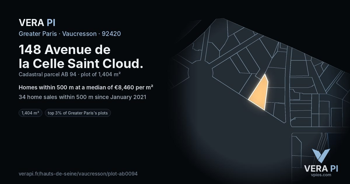 148 Avenue de la Celle Saint Cloud, Vaucresson at night – the plot lit, the parcels around coloured by the prices near them