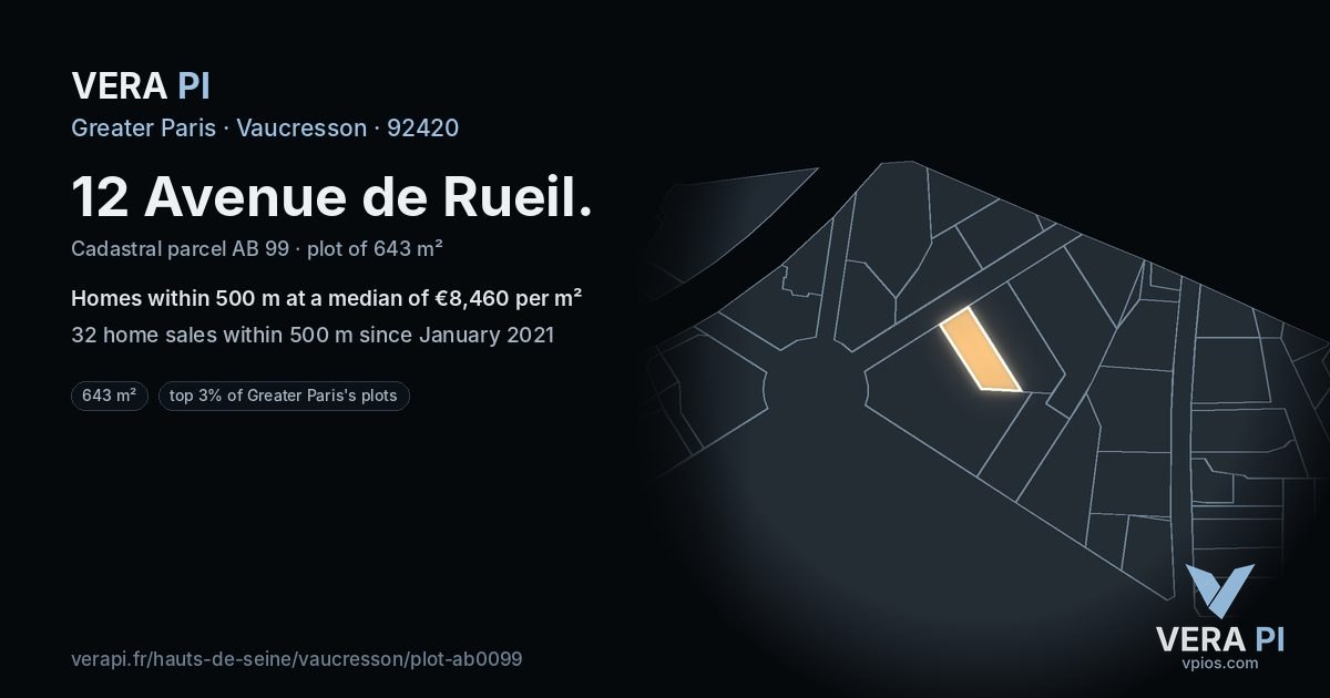 12 Avenue de Rueil, Vaucresson at night – the plot lit, the parcels around coloured by the prices near them