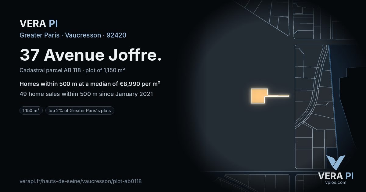 37 Avenue Joffre, Vaucresson at night – the plot lit, the parcels around coloured by the prices near them