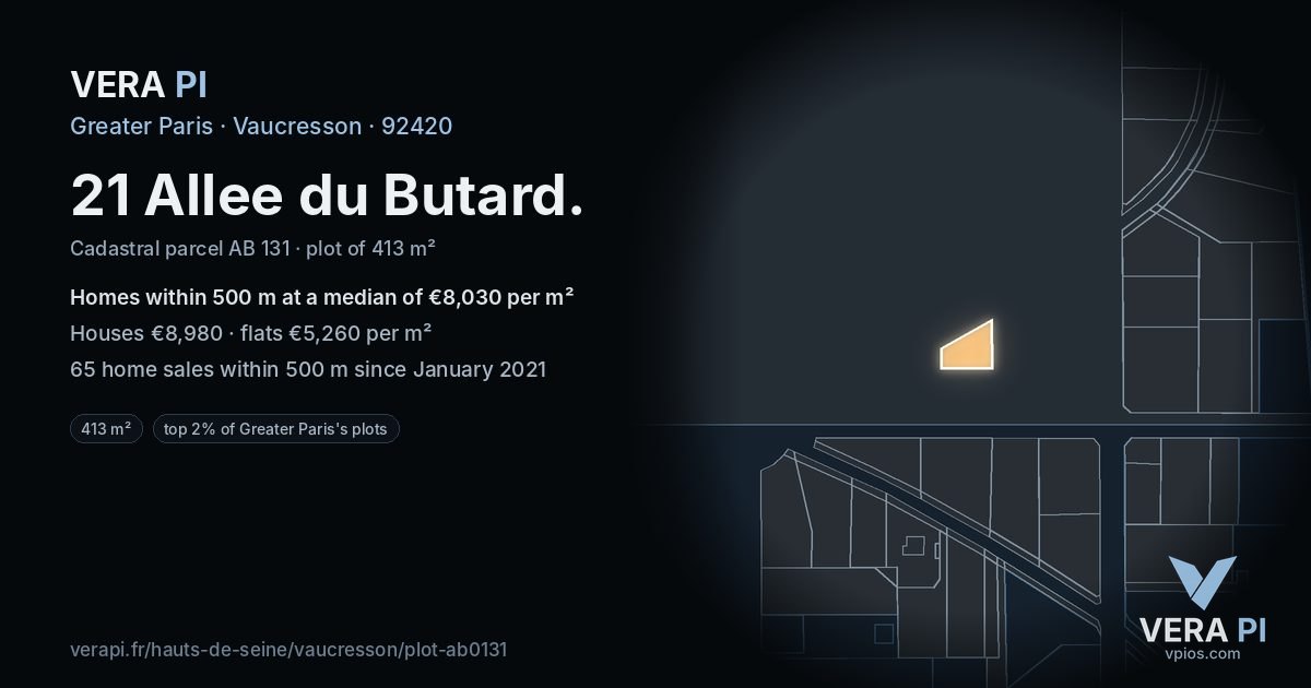21 Allee du Butard, Vaucresson at night – the plot lit, the parcels around coloured by the prices near them