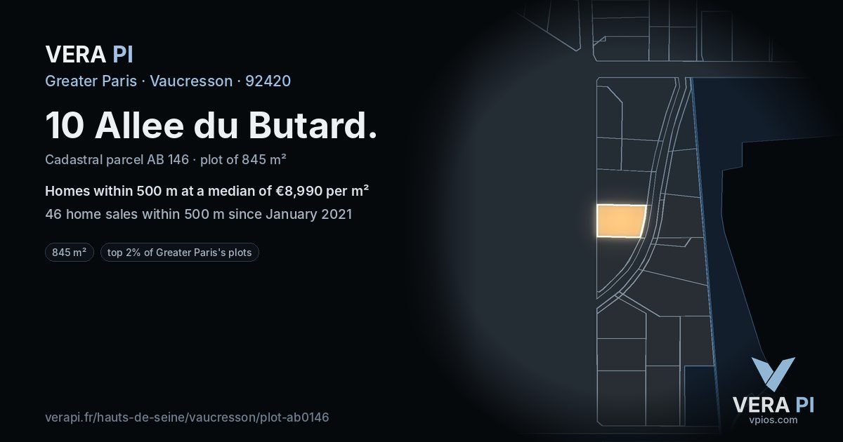 10 Allee du Butard, Vaucresson at night – the plot lit, the parcels around coloured by the prices near them