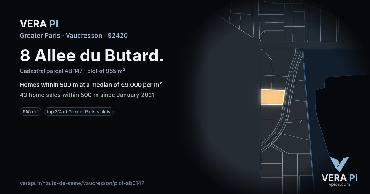 8 Allee du Butard, Vaucresson at night – the plot lit, the parcels around coloured by the prices near them