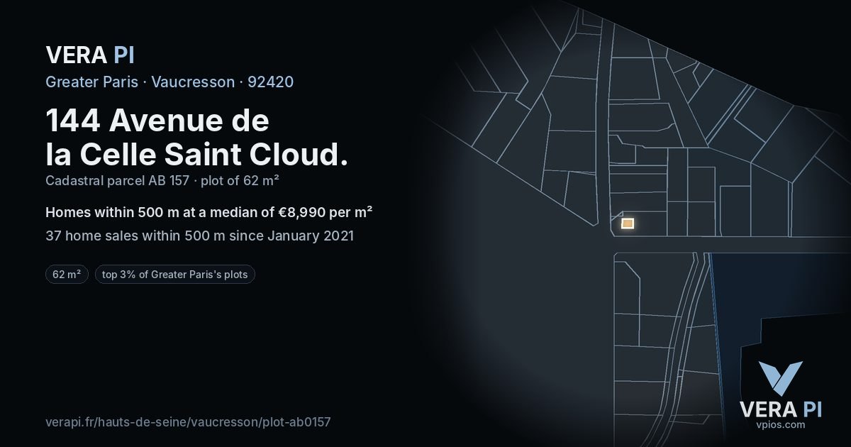 144 Avenue de la Celle Saint Cloud, Vaucresson at night – the plot lit, the parcels around coloured by the prices near them