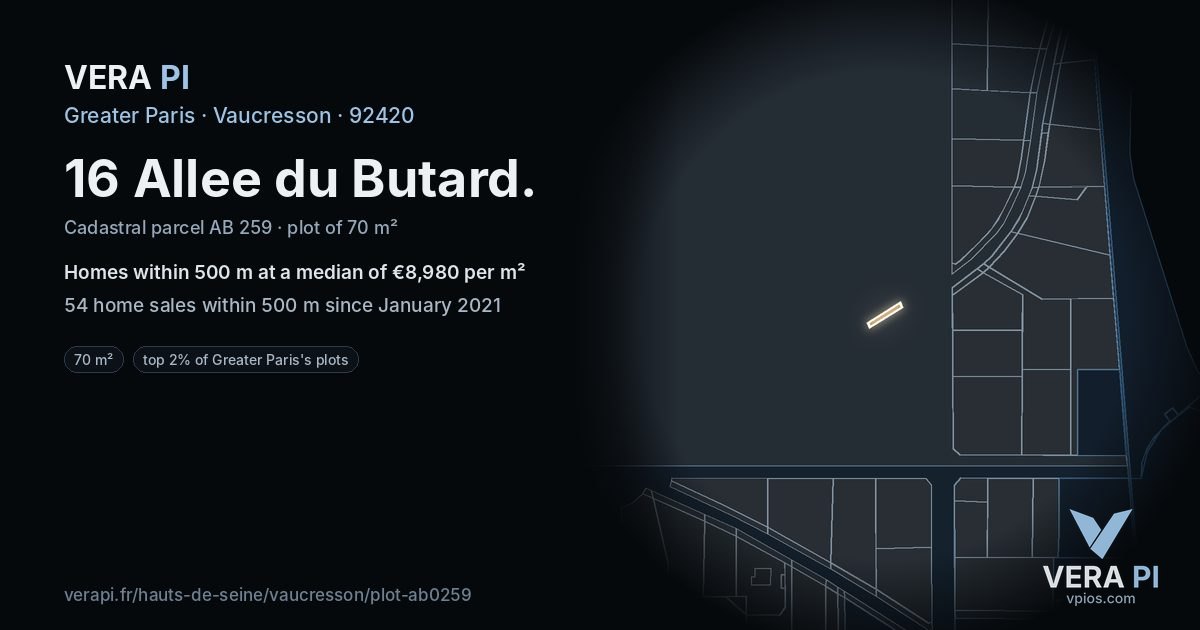 16 Allee du Butard, Vaucresson at night – the plot lit, the parcels around coloured by the prices near them
