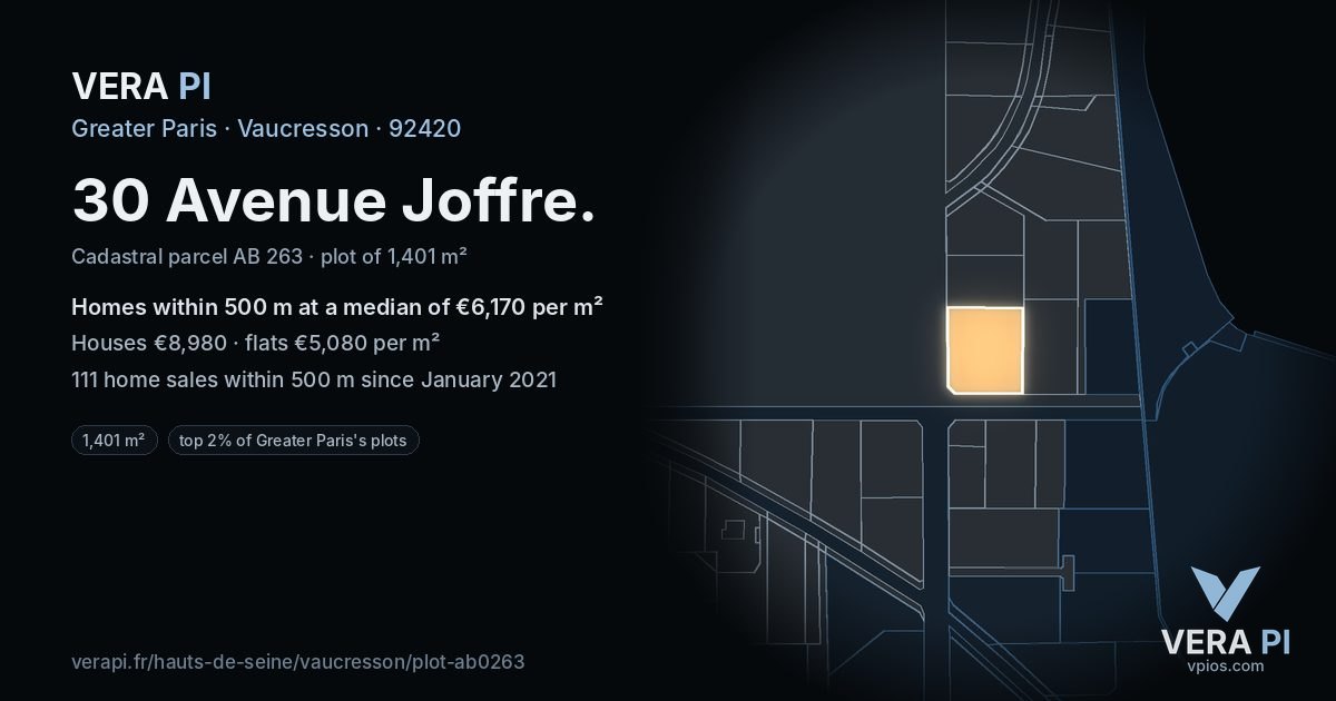 30 Avenue Joffre, Vaucresson at night – the plot lit, the parcels around coloured by the prices near them