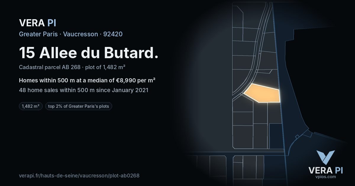 15 Allee du Butard, Vaucresson at night – the plot lit, the parcels around coloured by the prices near them