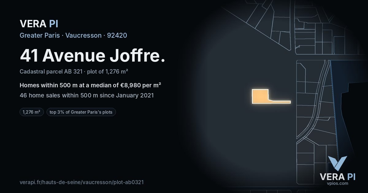41 Avenue Joffre, Vaucresson at night – the plot lit, the parcels around coloured by the prices near them