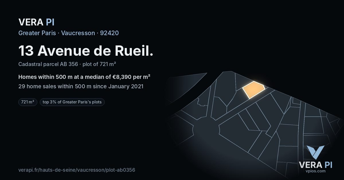 13 Avenue de Rueil, Vaucresson at night – the plot lit, the parcels around coloured by the prices near them