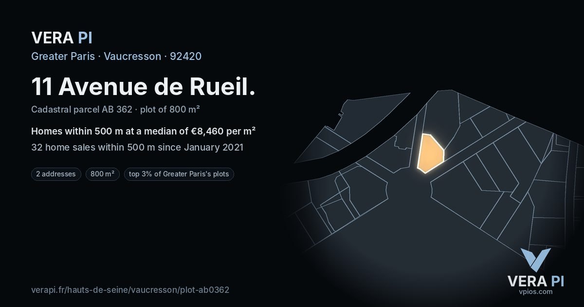 11 Avenue de Rueil, Vaucresson at night – the plot lit, the parcels around coloured by the prices near them