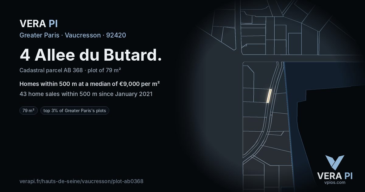 4 Allee du Butard, Vaucresson at night – the plot lit, the parcels around coloured by the prices near them