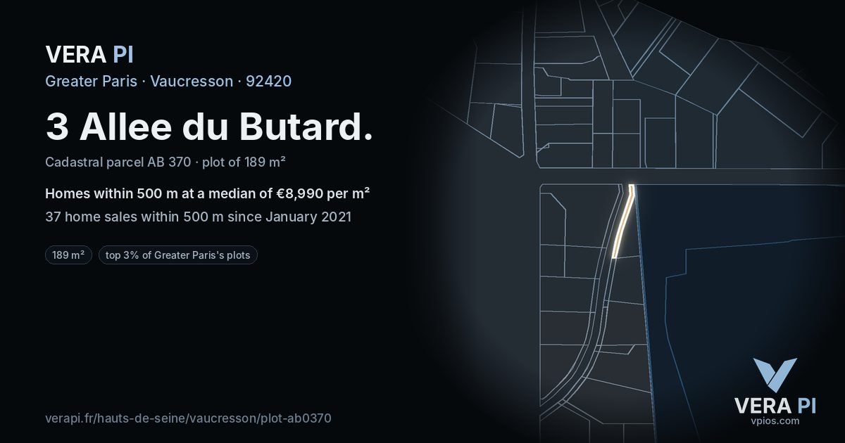 3 Allee du Butard, Vaucresson at night – the plot lit, the parcels around coloured by the prices near them