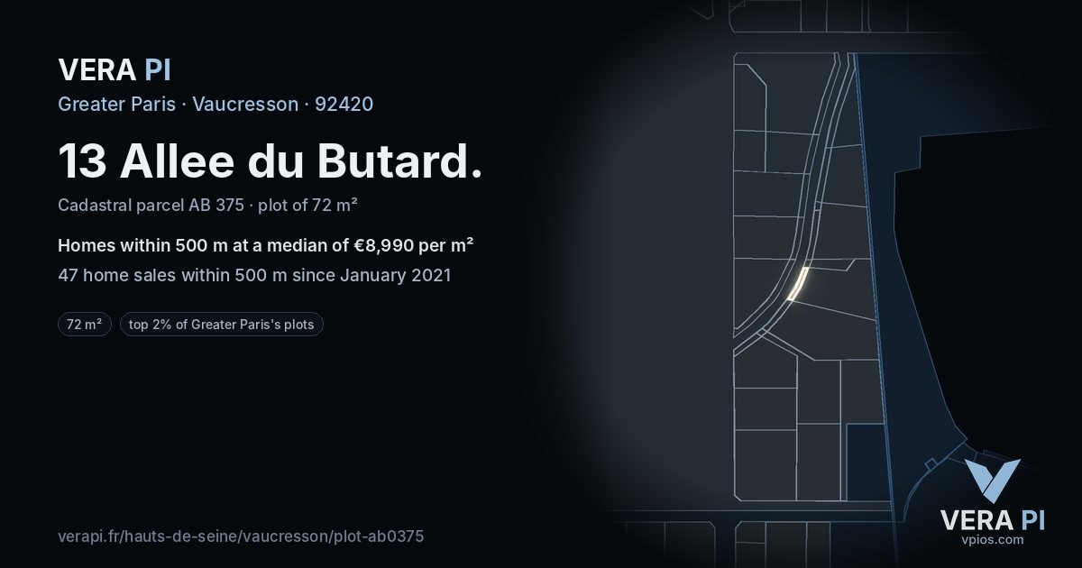 13 Allee du Butard, Vaucresson at night – the plot lit, the parcels around coloured by the prices near them