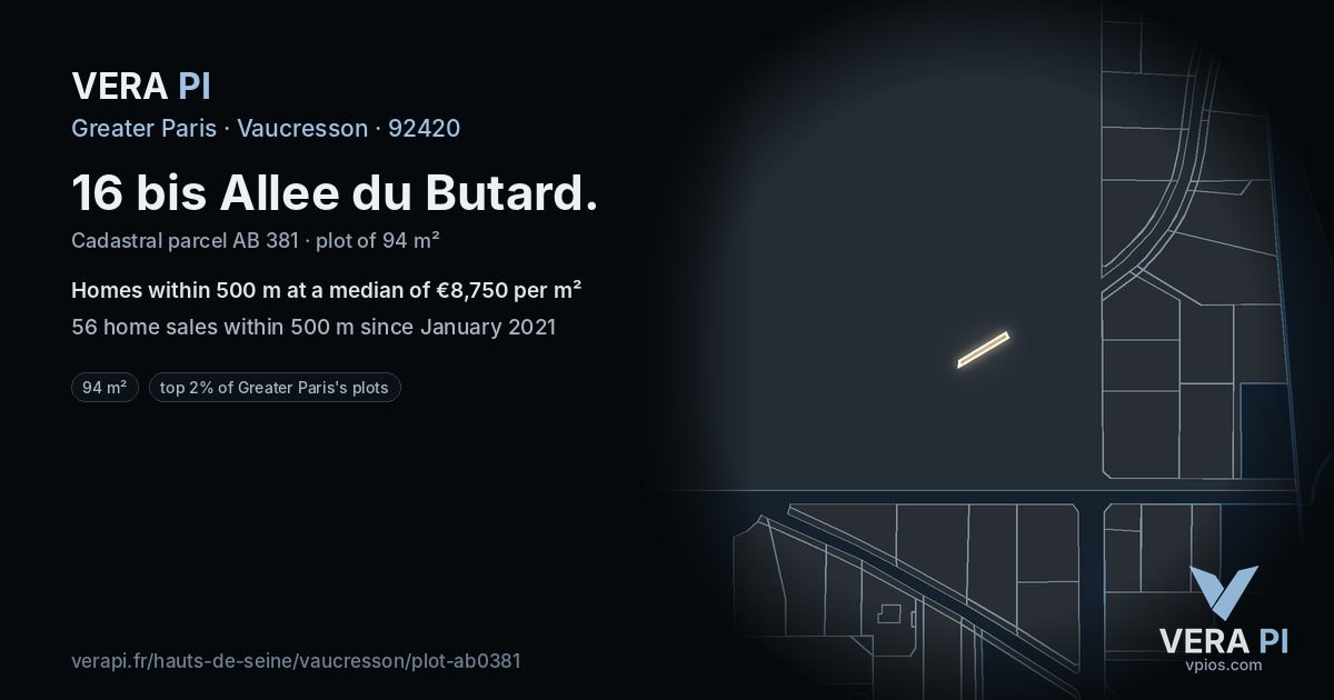 16 bis Allee du Butard, Vaucresson at night – the plot lit, the parcels around coloured by the prices near them