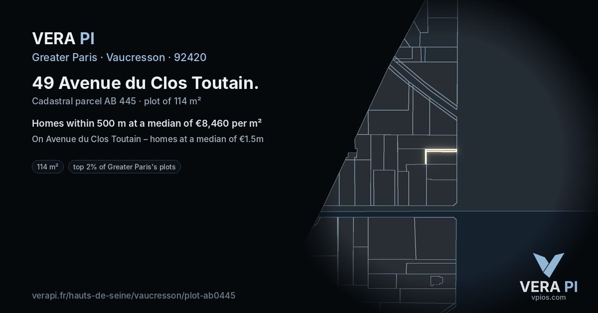 49 Avenue du Clos Toutain, Vaucresson at night – the plot lit, the parcels around coloured by the prices near them