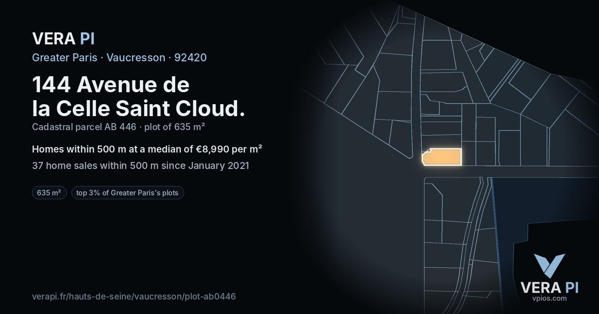 144 Avenue de la Celle Saint Cloud, Vaucresson at night – the plot lit, the parcels around coloured by the prices near them