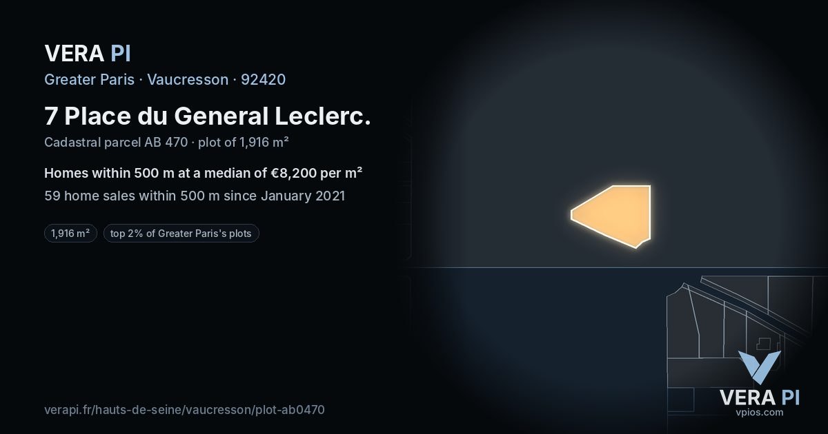 7 Place du General Leclerc, Vaucresson at night – the plot lit, the parcels around coloured by the prices near them