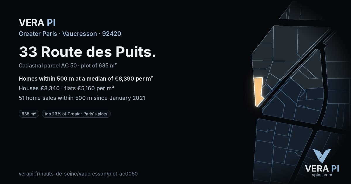 33 Route des Puits, Vaucresson at night – the plot lit, the parcels around coloured by the prices near them