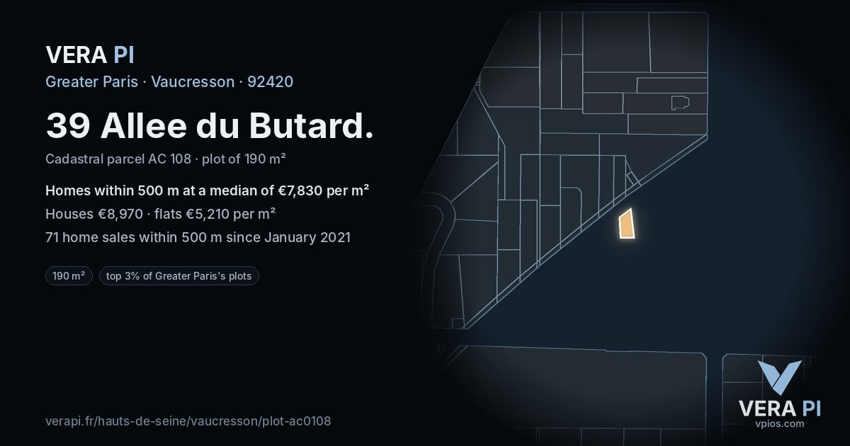 39 Allee du Butard, Vaucresson at night – the plot lit, the parcels around coloured by the prices near them