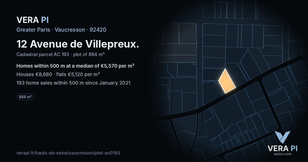 12 Avenue de Villepreux, Vaucresson at night – the plot lit, the parcels around coloured by the prices near them