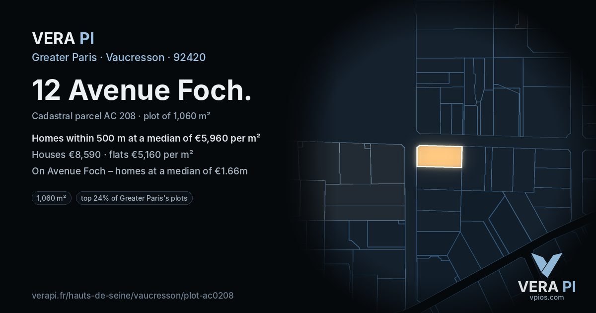 12 Avenue Foch, Vaucresson at night – the plot lit, the parcels around coloured by the prices near them