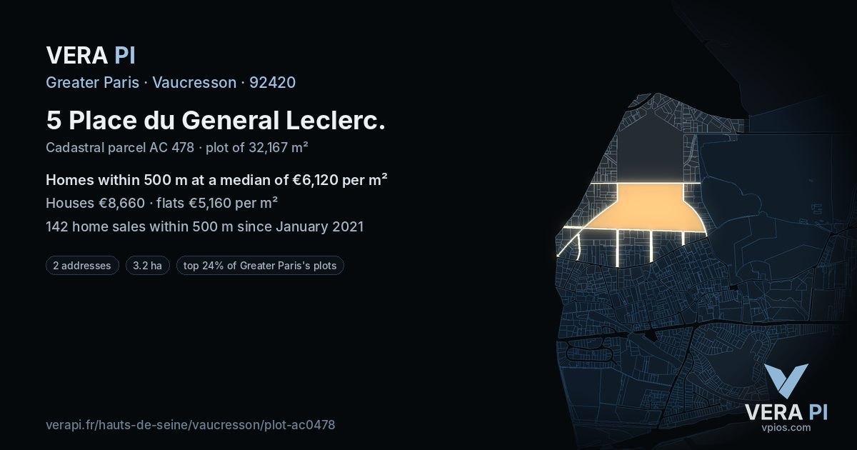 5 Place du General Leclerc, Vaucresson at night – the plot lit, the parcels around coloured by the prices near them