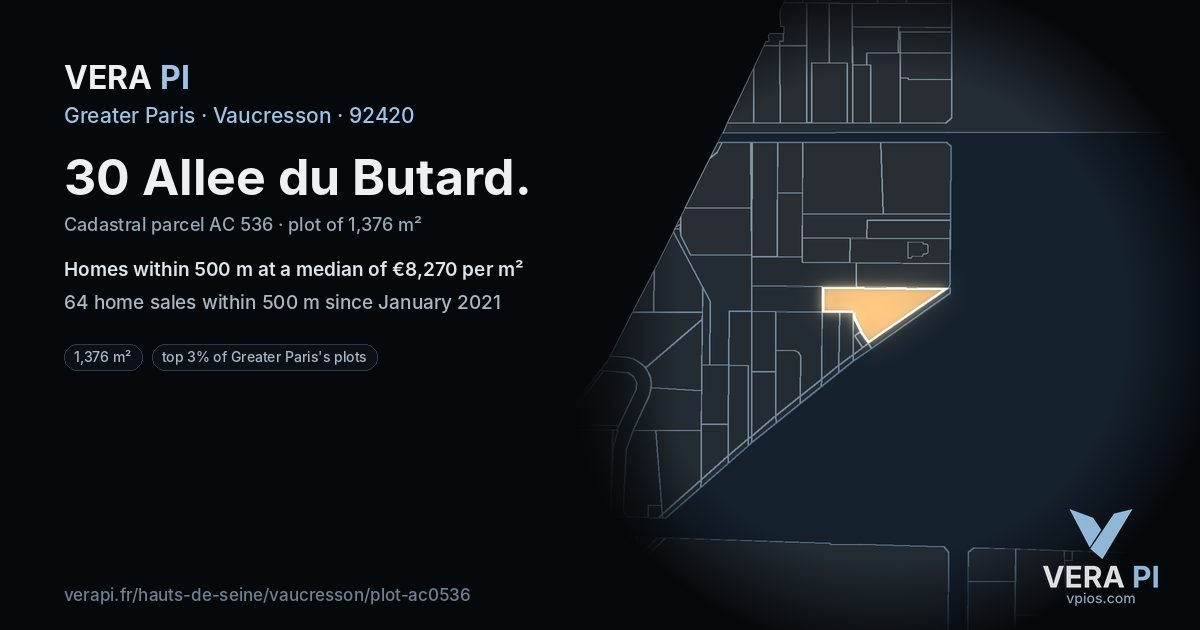 30 Allee du Butard, Vaucresson at night – the plot lit, the parcels around coloured by the prices near them