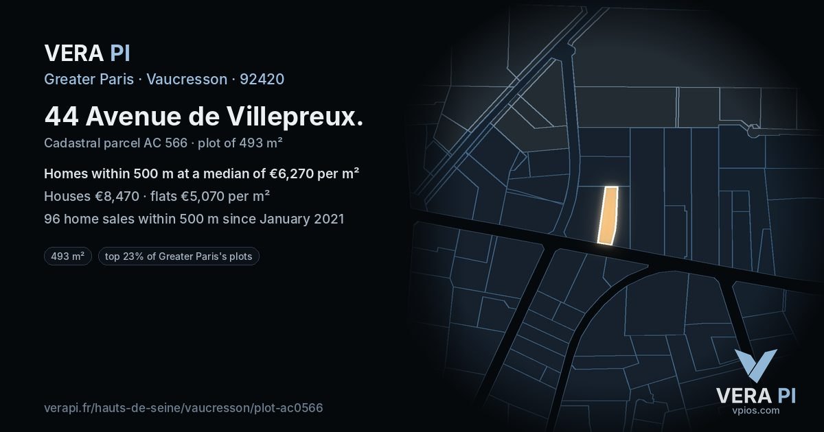 44 Avenue de Villepreux, Vaucresson at night – the plot lit, the parcels around coloured by the prices near them