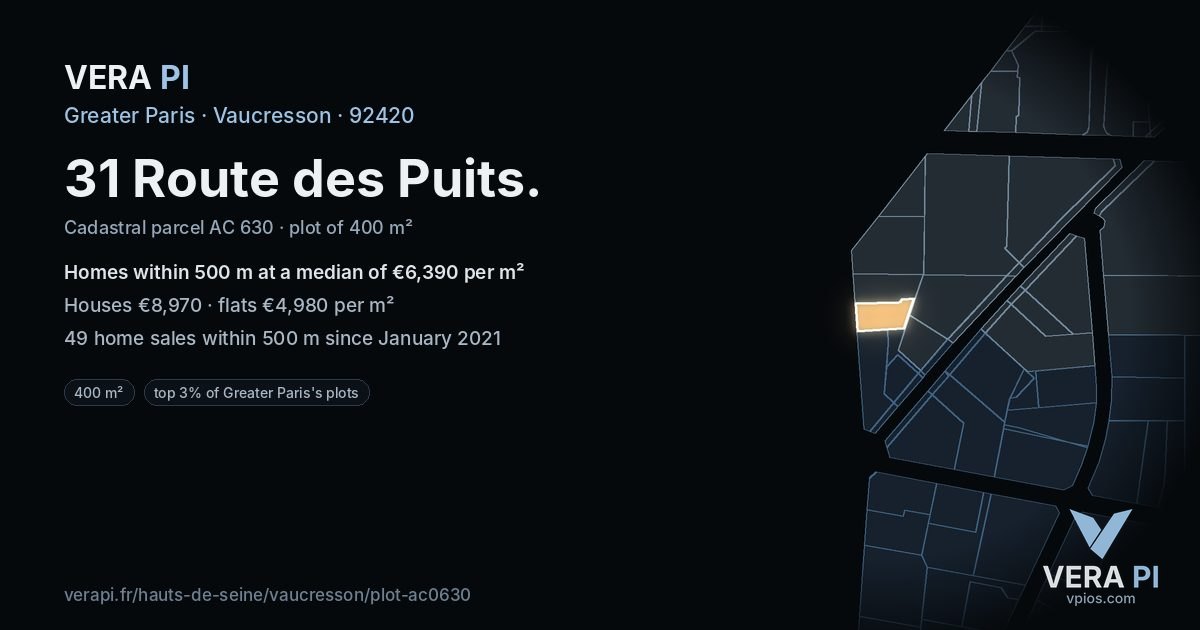 31 Route des Puits, Vaucresson at night – the plot lit, the parcels around coloured by the prices near them