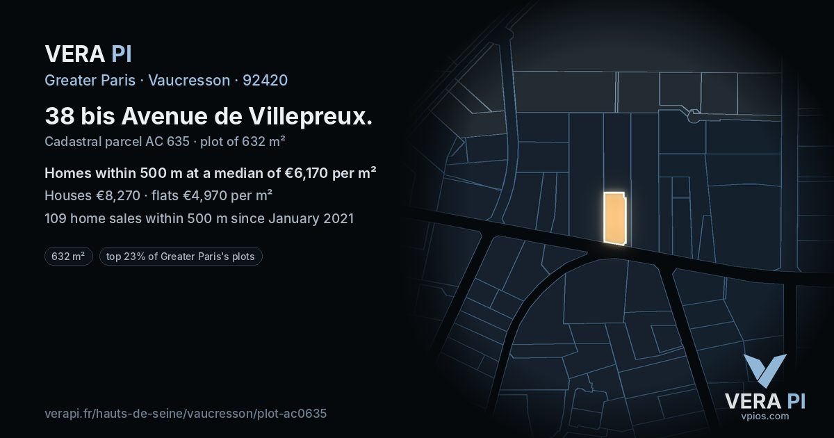 38 bis Avenue de Villepreux, Vaucresson at night – the plot lit, the parcels around coloured by the prices near them