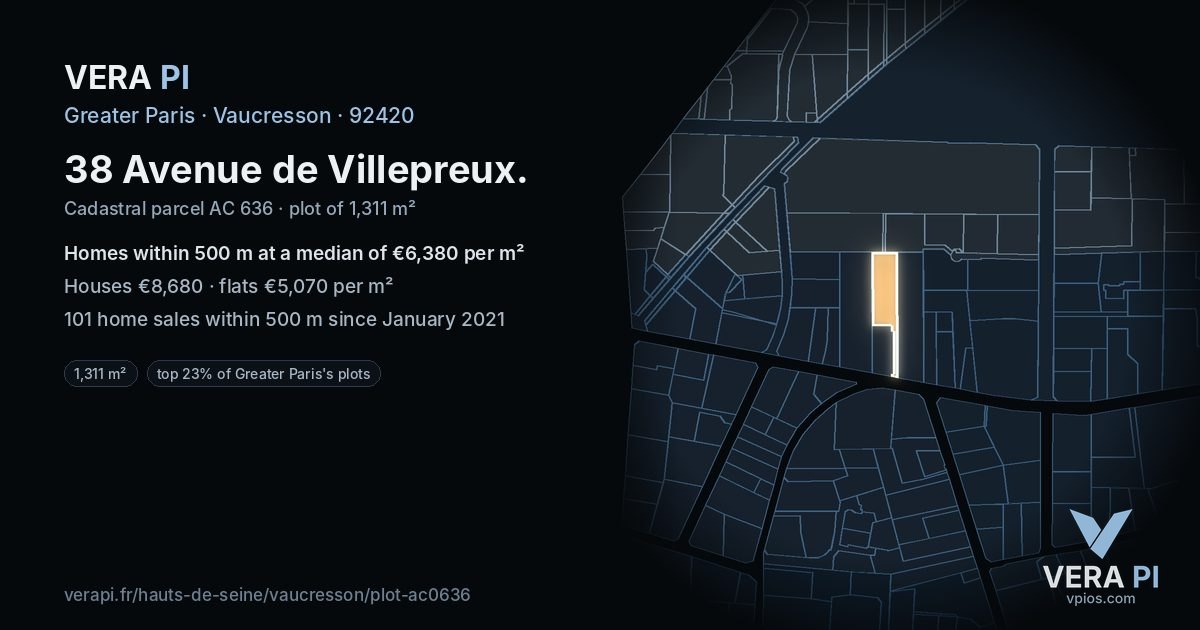 38 Avenue de Villepreux, Vaucresson at night – the plot lit, the parcels around coloured by the prices near them