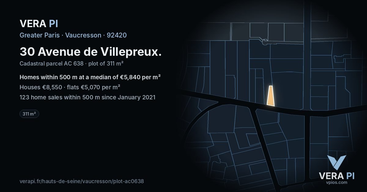 30 Avenue de Villepreux, Vaucresson at night – the plot lit, the parcels around coloured by the prices near them