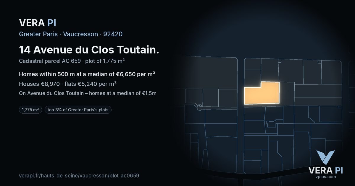 14 Avenue du Clos Toutain, Vaucresson at night – the plot lit, the parcels around coloured by the prices near them