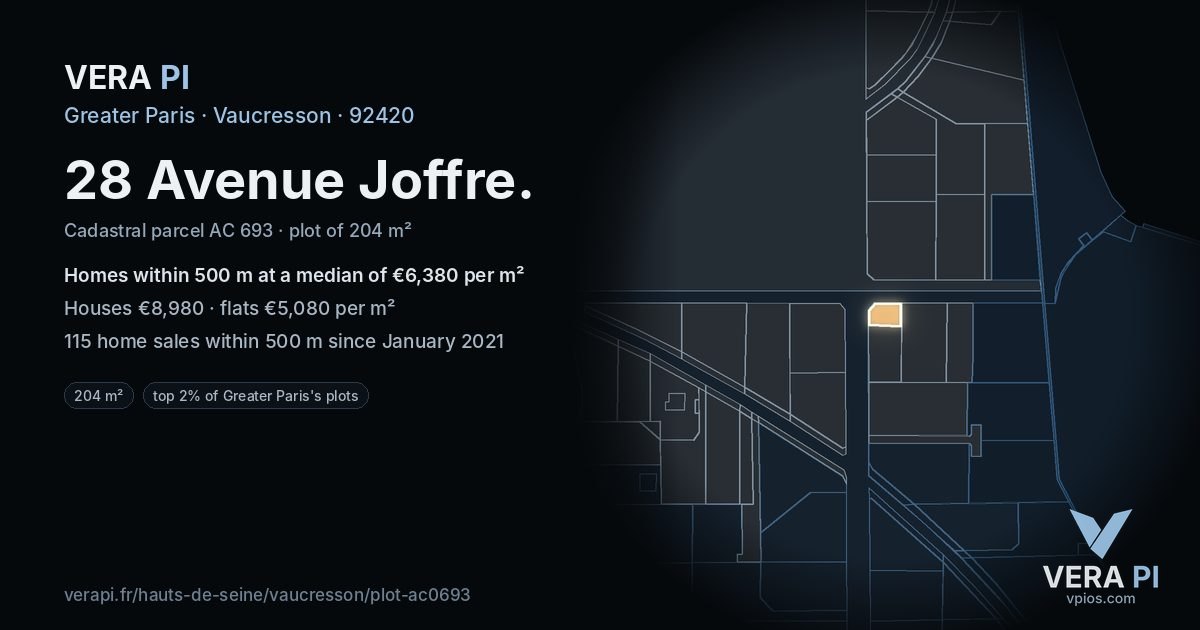 28 Avenue Joffre, Vaucresson at night – the plot lit, the parcels around coloured by the prices near them