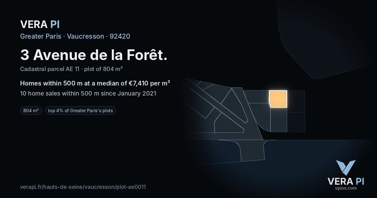 3 Avenue de la Forêt, Vaucresson at night – the plot lit, the parcels around coloured by the prices near them