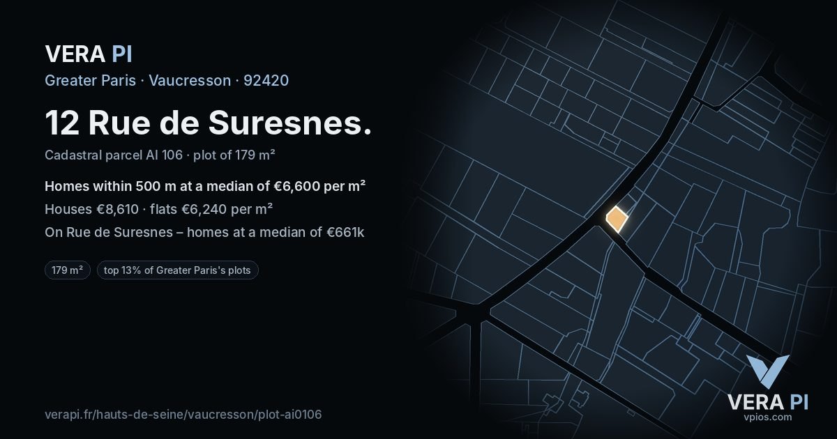 12 Rue de Suresnes, Vaucresson at night – the plot lit, the parcels around coloured by the prices near them
