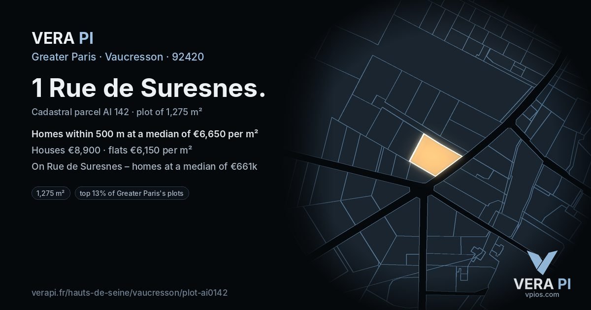 1 Rue de Suresnes, Vaucresson at night – the plot lit, the parcels around coloured by the prices near them