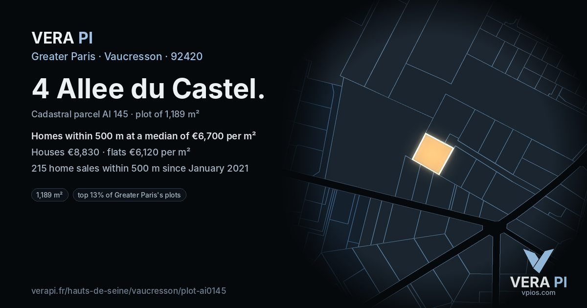 4 Allee du Castel, Vaucresson at night – the plot lit, the parcels around coloured by the prices near them