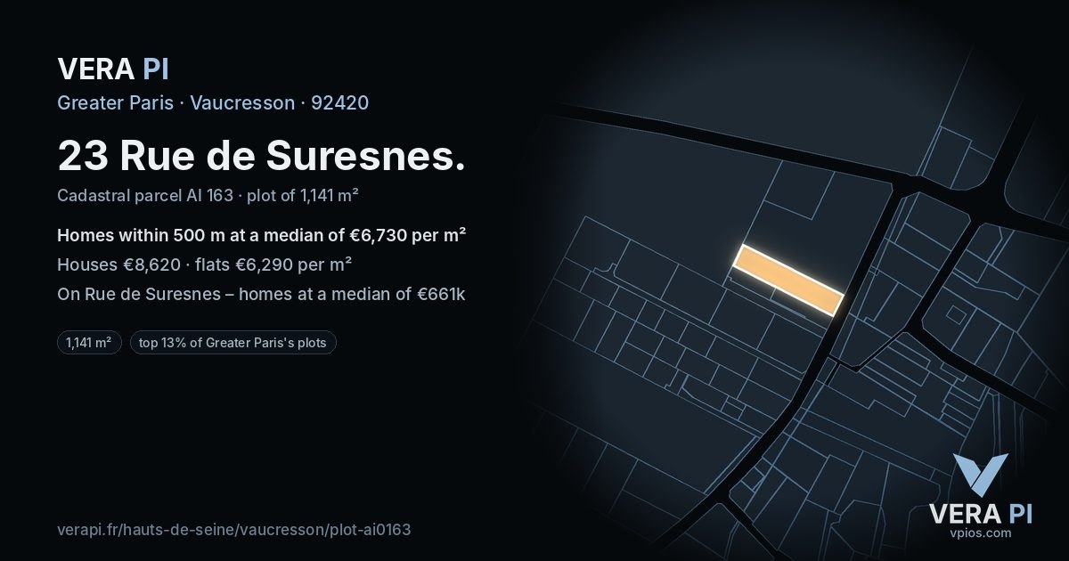 23 Rue de Suresnes, Vaucresson at night – the plot lit, the parcels around coloured by the prices near them