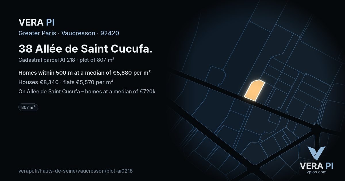 38 Allée de Saint Cucufa, Vaucresson at night – the plot lit, the parcels around coloured by the prices near them