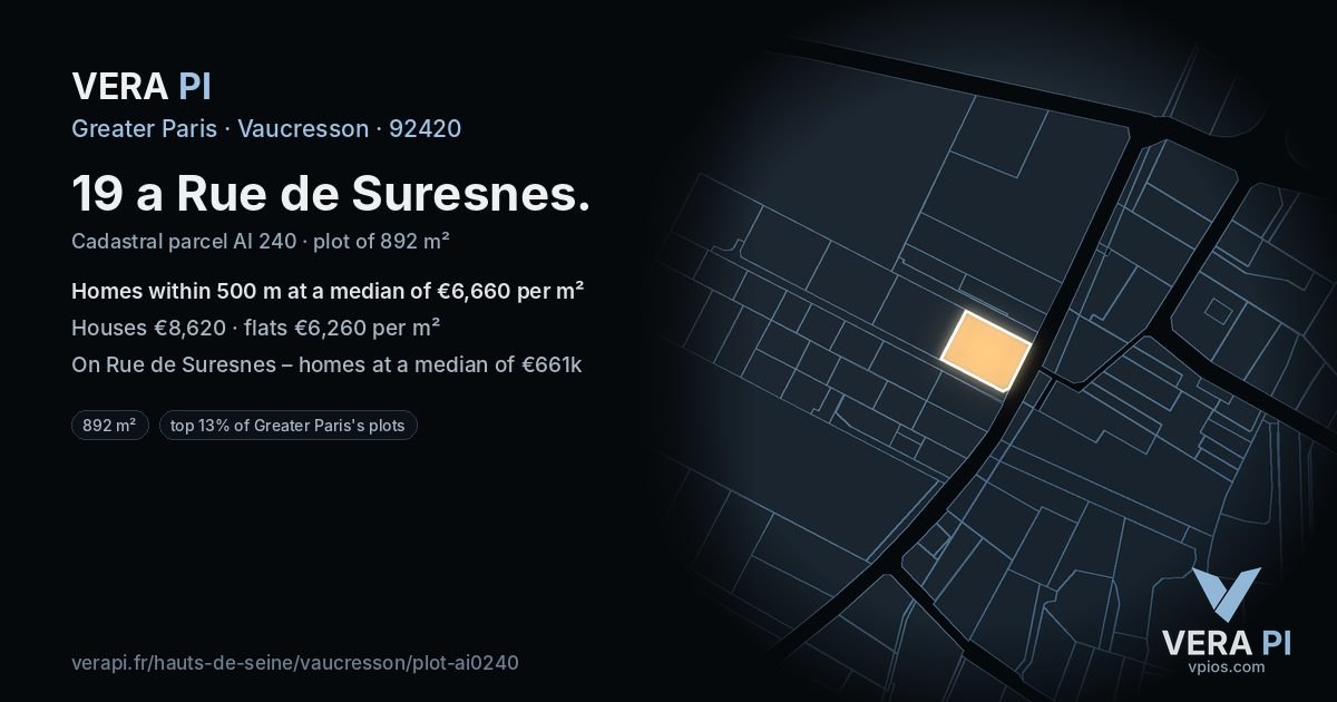 19 a Rue de Suresnes, Vaucresson at night – the plot lit, the parcels around coloured by the prices near them