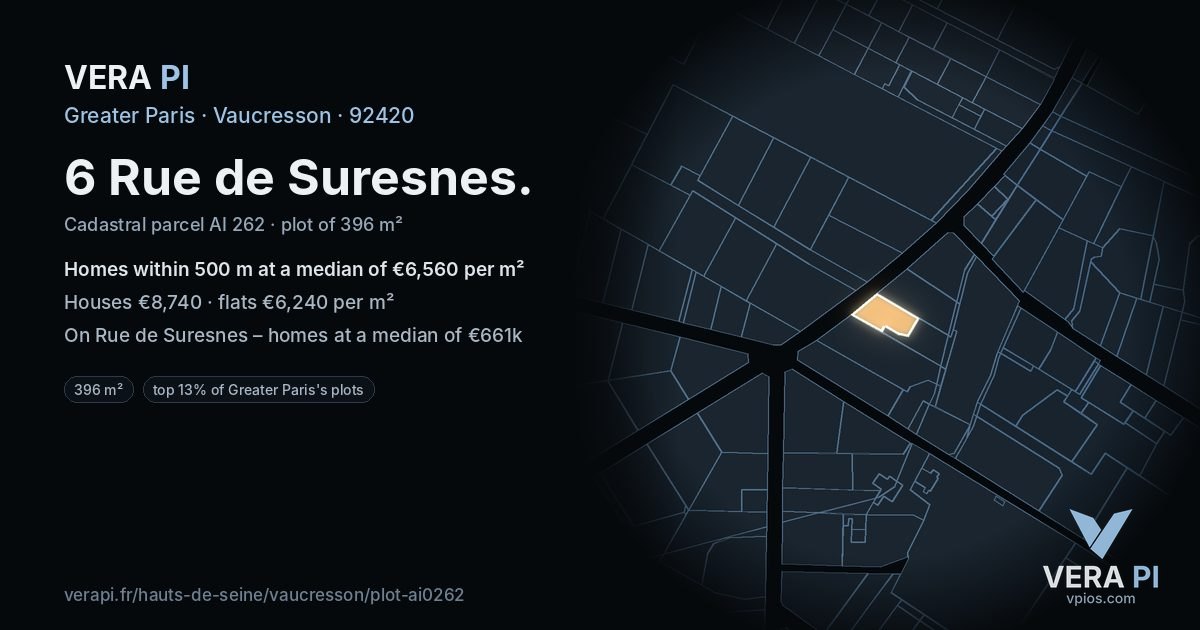 6 Rue de Suresnes, Vaucresson at night – the plot lit, the parcels around coloured by the prices near them