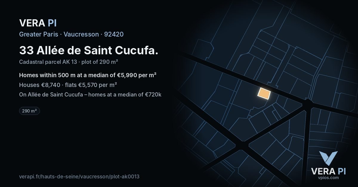33 Allée de Saint Cucufa, Vaucresson at night – the plot lit, the parcels around coloured by the prices near them