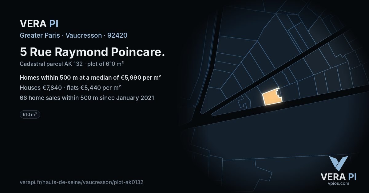 5 Rue Raymond Poincare, Vaucresson at night – the plot lit, the parcels around coloured by the prices near them