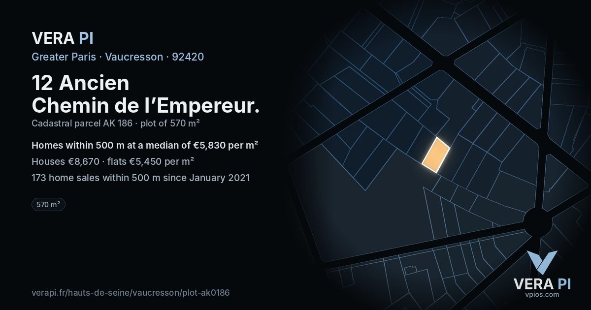 12 Ancien Chemin de l’Empereur, Vaucresson at night – the plot lit, the parcels around coloured by the prices near them