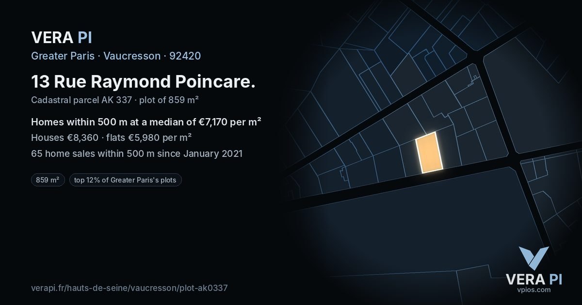 13 Rue Raymond Poincare, Vaucresson at night – the plot lit, the parcels around coloured by the prices near them