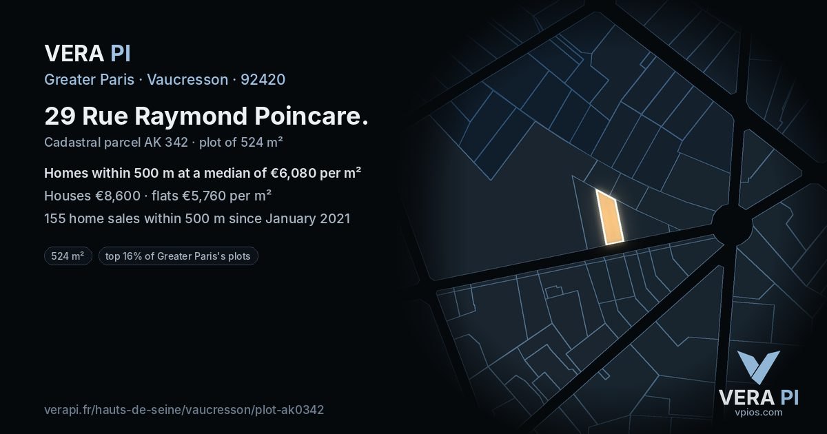 29 Rue Raymond Poincare, Vaucresson at night – the plot lit, the parcels around coloured by the prices near them