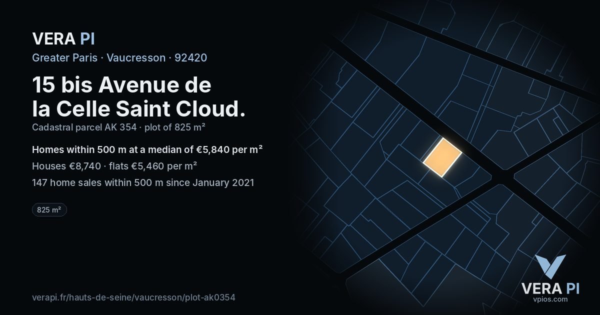 15 bis Avenue de la Celle Saint Cloud, Vaucresson at night – the plot lit, the parcels around coloured by the prices near them