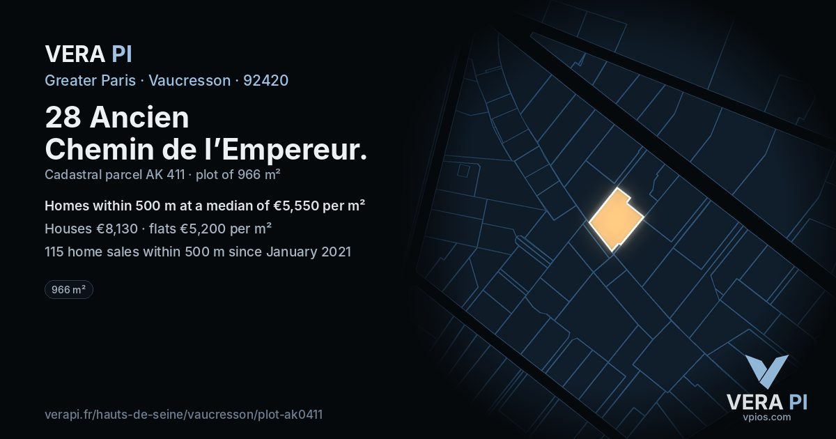 28 Ancien Chemin de l’Empereur, Vaucresson at night – the plot lit, the parcels around coloured by the prices near them